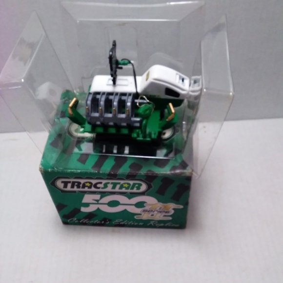 Collectors Edition Tracstar 500 Series II Toy Tractor-----MIB - Picture 2 of 2